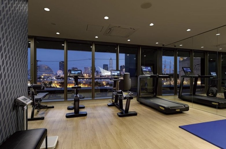 ファイル:ベイシティタワーズ神戸WEST フィットネスルーム.png