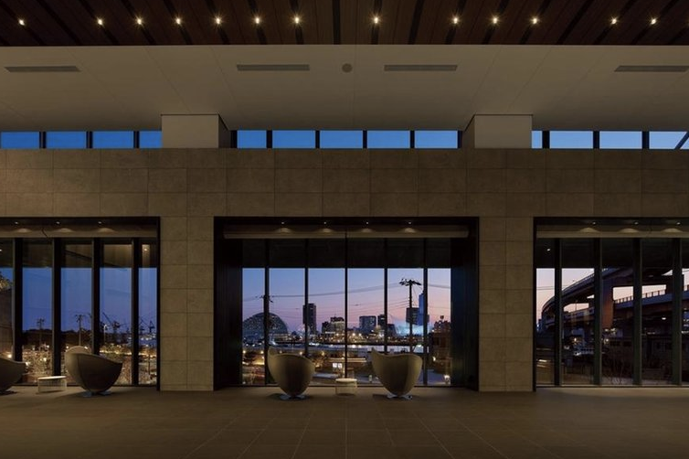 ファイル:ベイシティタワーズ神戸WEST エントエランスホール.png