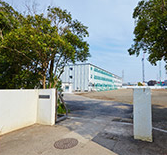 ファイル:市立大船中学校 鎌倉161013.png