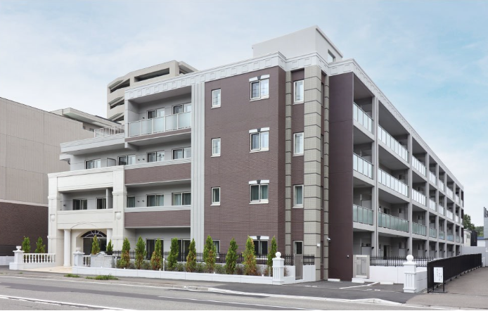 ファイル:グランファーレ真駒内グランフォレスト 外観2.png