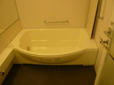 ファイル:芝浦アイランド グローヴタワー浴室.jpg