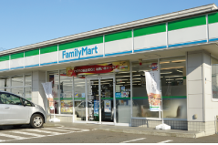 ファイル:ファミリーマート札幌栄通店 白石161009.png