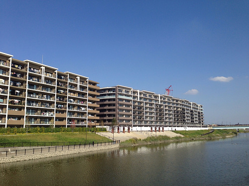 ファイル:現地状況 南側の公園(2014-10-19撮影)170421.jpg