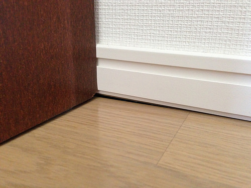 ファイル:シティテラス横濱和田町 床のしずみ.jpg