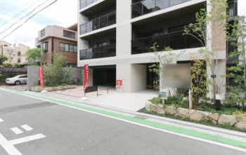 サンメゾン今川　エントランスアプローチ