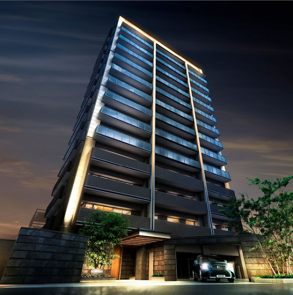 ファイル:フローレンスThe千田町 パークテラス2020.0909-2.jpg