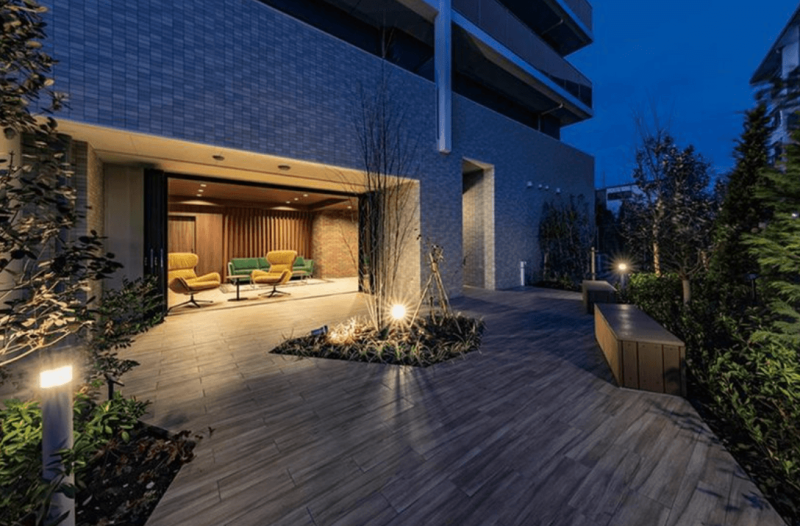 ファイル:エムズシティ新安城ブランシエラ ヒュッゲテラス.png