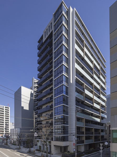 ファイル:ライオンズ桑名駅前グランフォート 外観1.png