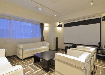 グランファーレ札幌山鼻レガリア　シアター＆カラオケルーム