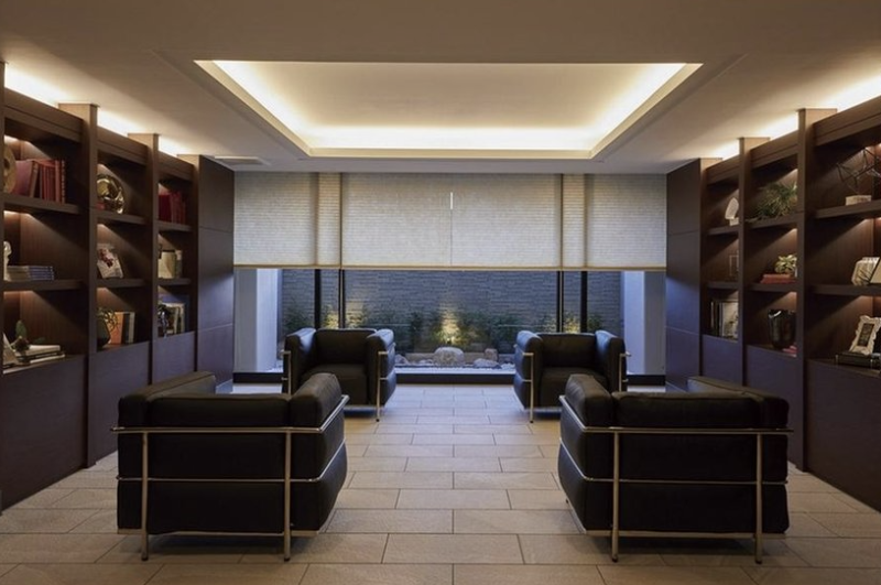 ファイル:グランクラッセ上野芝向ヶ丘 ラウンジ.png