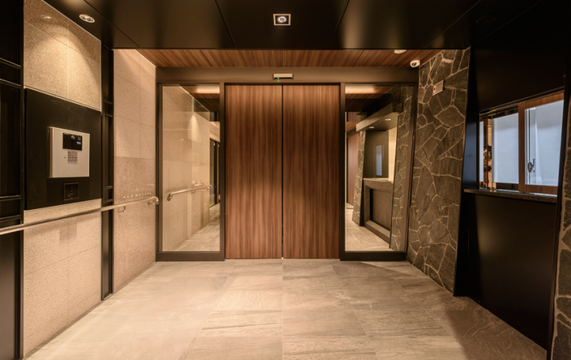 ファイル:CLUB THE.大濠二丁目 エントランス.png