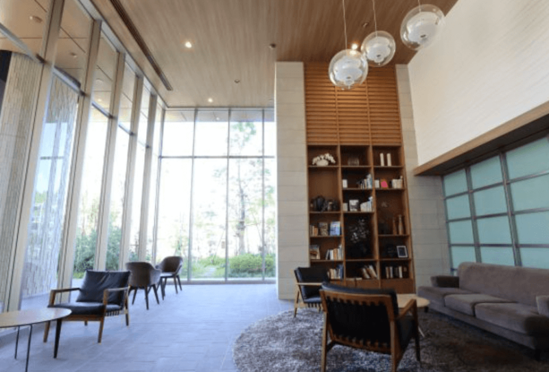 ファイル:ルネ西宮仁川 ライブラリーラウンジ.png