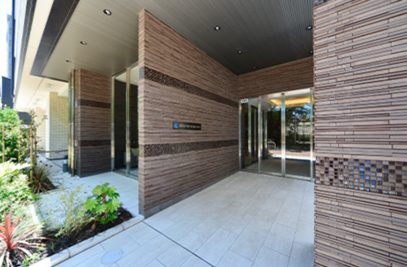 ファイル:ライフレビュー相模原 エントランス.png