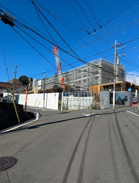 ファイル:20241210ザ・パークハウス 宮前平二丁目.jpg