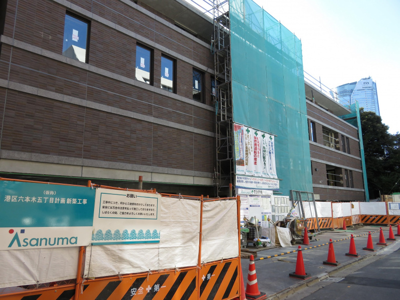 ファイル:ブランズ 六本木 飯倉片町外観写真1（2018.10.22）.jpg