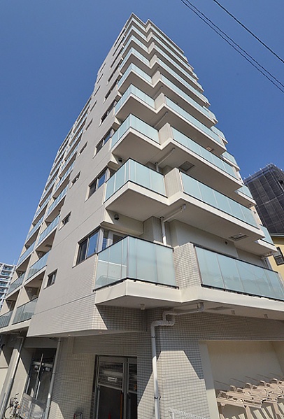 ファイル:グローリオ浦和岸町外観 170215.jpg