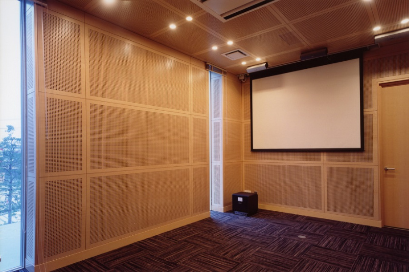 ファイル:クレストシティタワーズ浦安 外観6.jpg