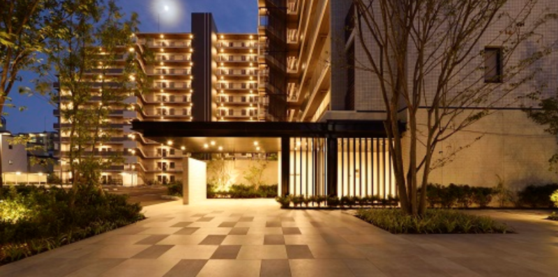 ファイル:イニシアブラン住之江公園 エントランスアプローチ.png