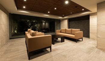 メイツ京都梅津　ラウンジ