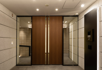 ライオンズ平尾サーパスレジデンス　エントランス1