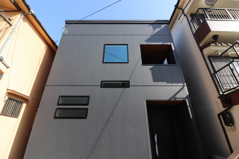 ファイル:MJ HOUSE外観.jpg