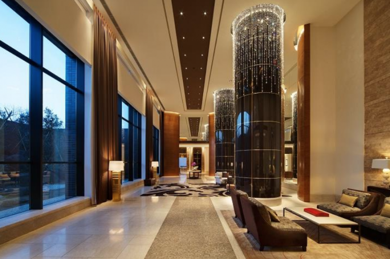 ファイル:The Kitahama グランドホール (11F).png