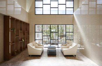 ブランシエラ ディライト照国　エントエランスアホール