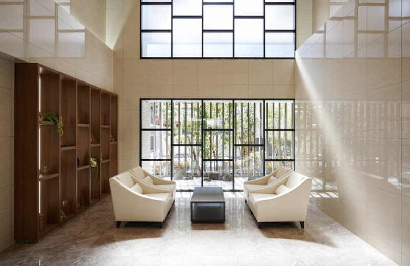 ファイル:ブランシエラ ディライト照国 エントエランスアホール.png