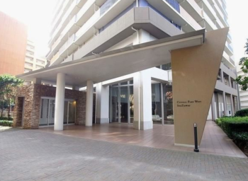 幕張ベイタウンセントラルパークウエスト　メインエントランス