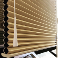 ハニカム状 デュエットシェード ①