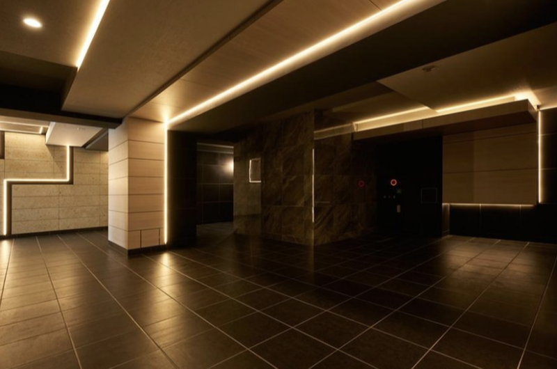 ファイル:アークマーク王子本町 エントランスホール2.png