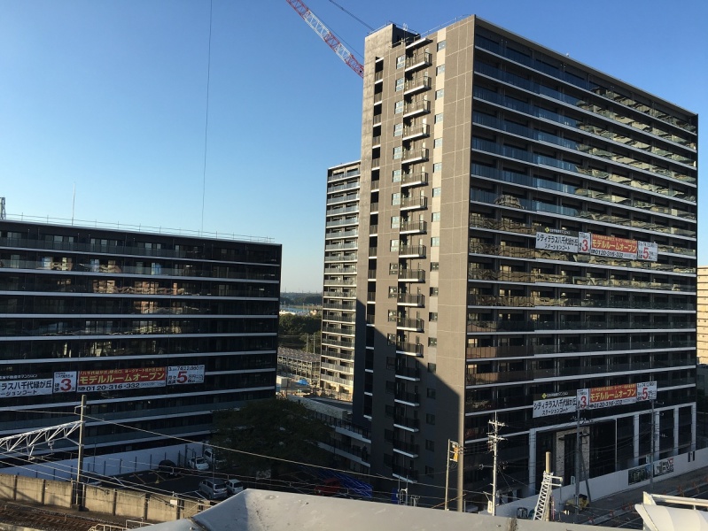 ファイル:シティテラス八千代緑が丘ステーションコート現地写真（2016-10-15).jpg