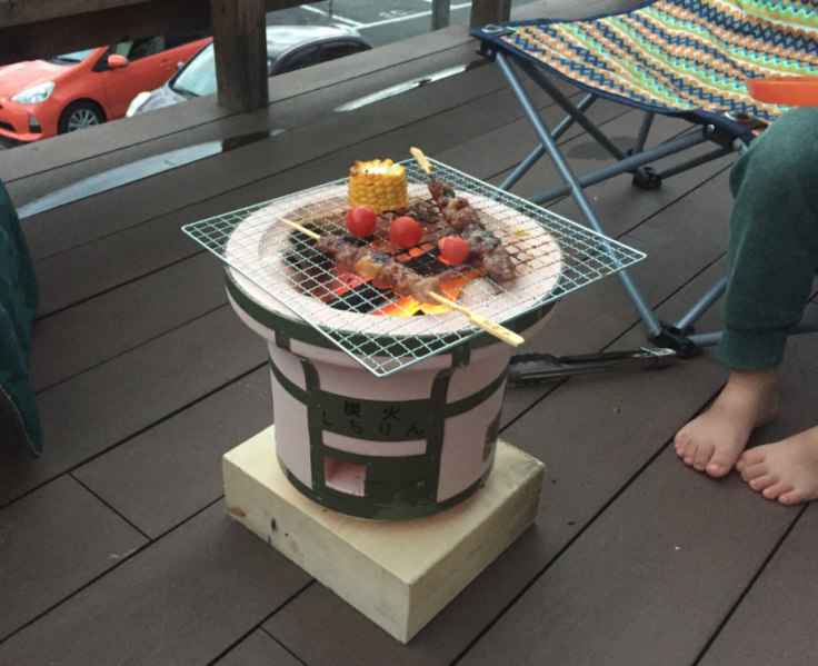 ファイル:七輪 BBQ2.png