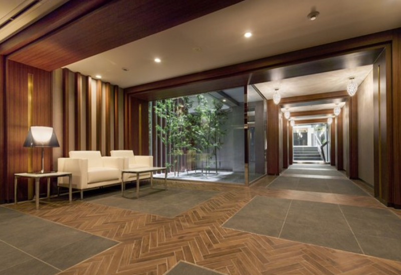 ファイル:シティハウス四谷坂町 エントランスホール.png