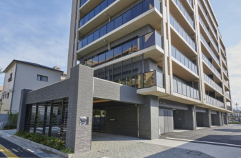 エイリックスタイル姪浜駅ウエスト　エントランスアプローチ1