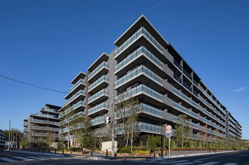 ファイル:ザ・パークハウスオイコス 鎌倉大船 外観.png