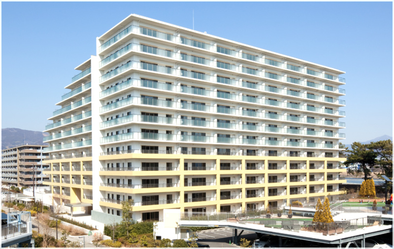 ファイル:開成庭園の杜 パレットガーデン 四番館外観.jpg