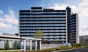 シティテラス赤羽　THE EAST・THE WEST　外観（THE EAST)1