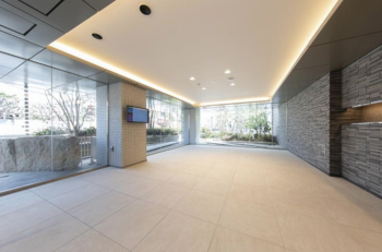 ザ・パークハウス 塚口　エントランスホール