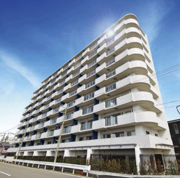 ファイル:ファーストレジデンス須磨海浜公園 外観２.png