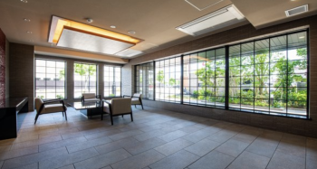 ライオンズ会津大町レジデンス　エントランスホール　ラウンジ