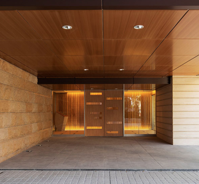 ファイル:常盤町レジデンス エントランス.png