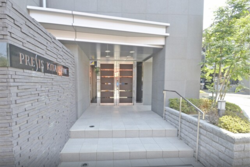 ファイル:プレシス北浦和 エントランス.png