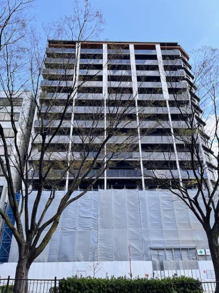 ファイル:20250331ザ・パークハウス 上前津フロント.jpg