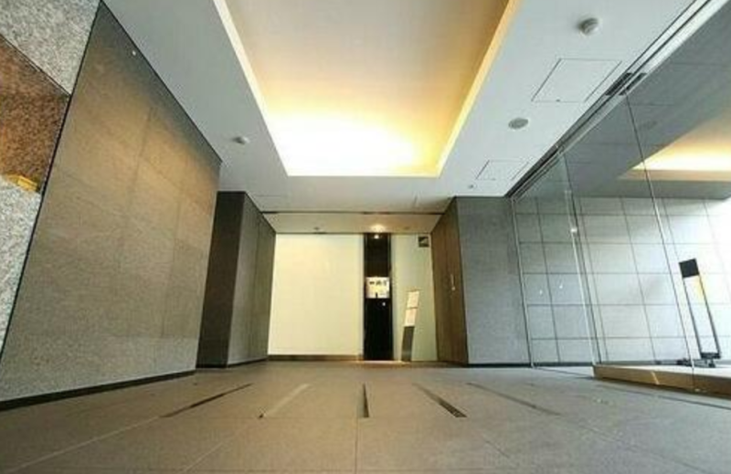 ファイル:イニシア江北駅前 エントランスホール.png