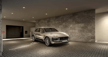 ブランズ自由が丘　車寄せ・駐車場完成予想図（屋内）