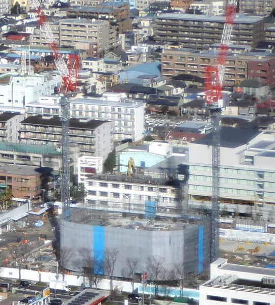 ファイル:パークシティ武蔵小杉 ザ ガーデン タワーズイースト現地写真（2016-01-20 ）.jpg