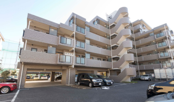 ヴエレーナ原木中山リグレ（リノベーション）　外観2