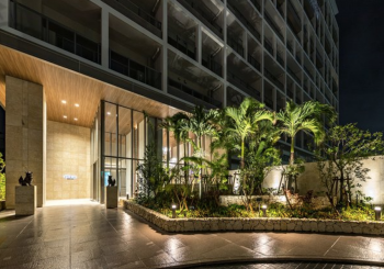 プレミスト宜野湾大謝名  エントランスアプローチ