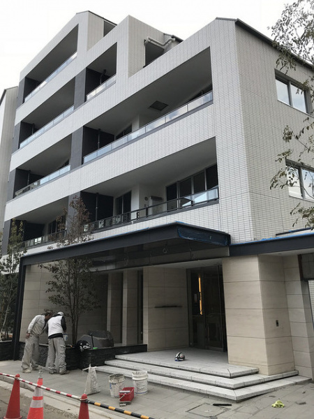 ファイル:アールブラン馬込 エントランス.jpg